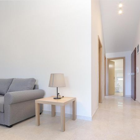 Appartamento Sea View By Moro Malinska Esterno foto