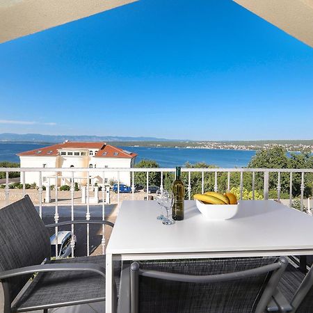 Appartamento Sea View By Moro Malinska Esterno foto