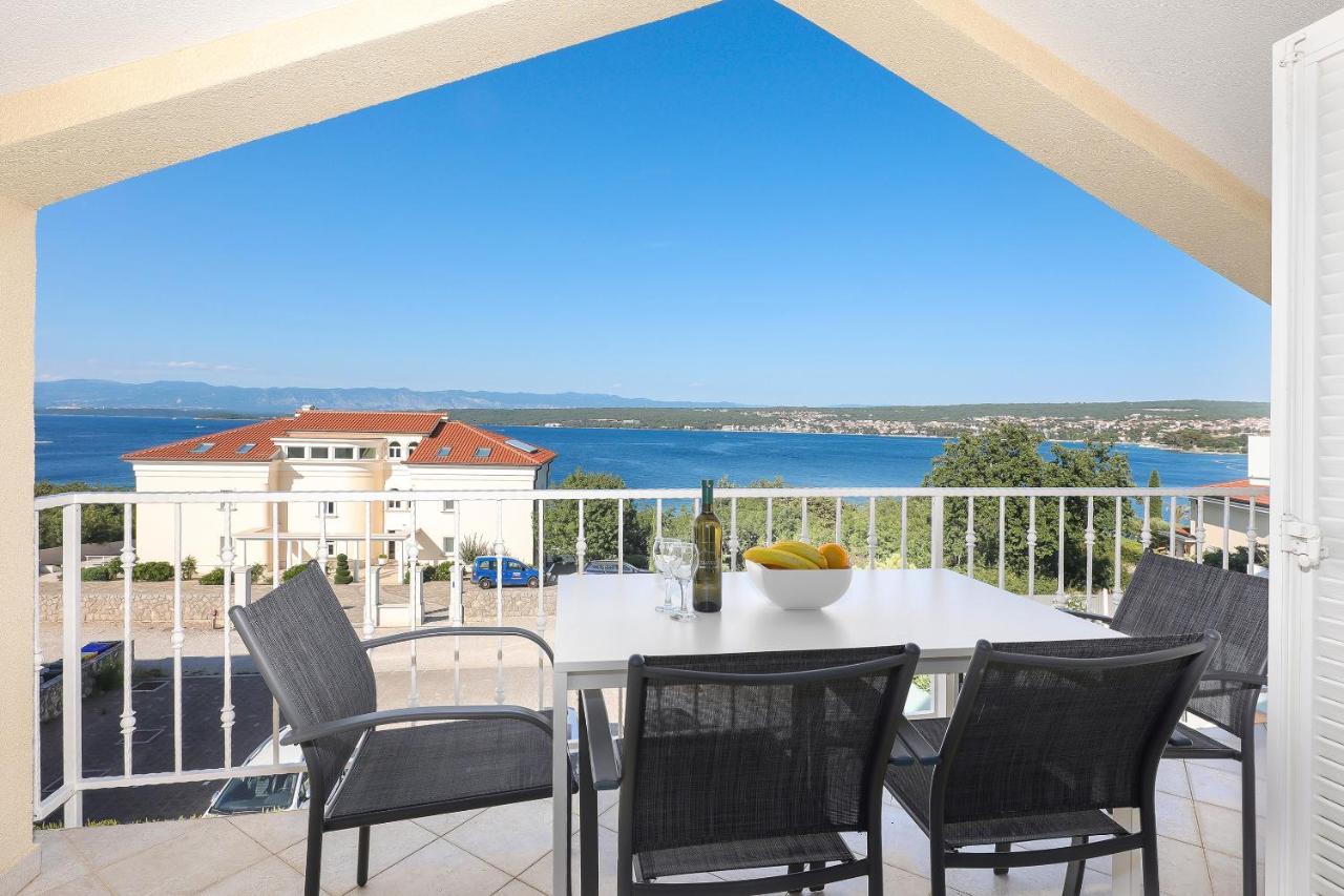Appartamento Sea View By Moro Malinska Esterno foto