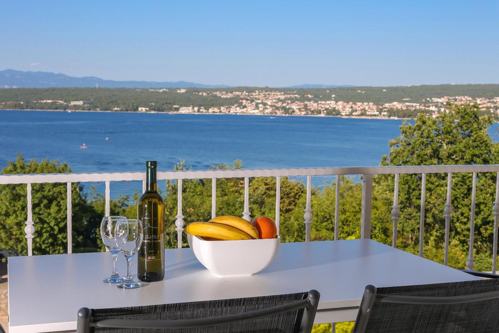 Appartamento Sea View By Moro Malinska Esterno foto