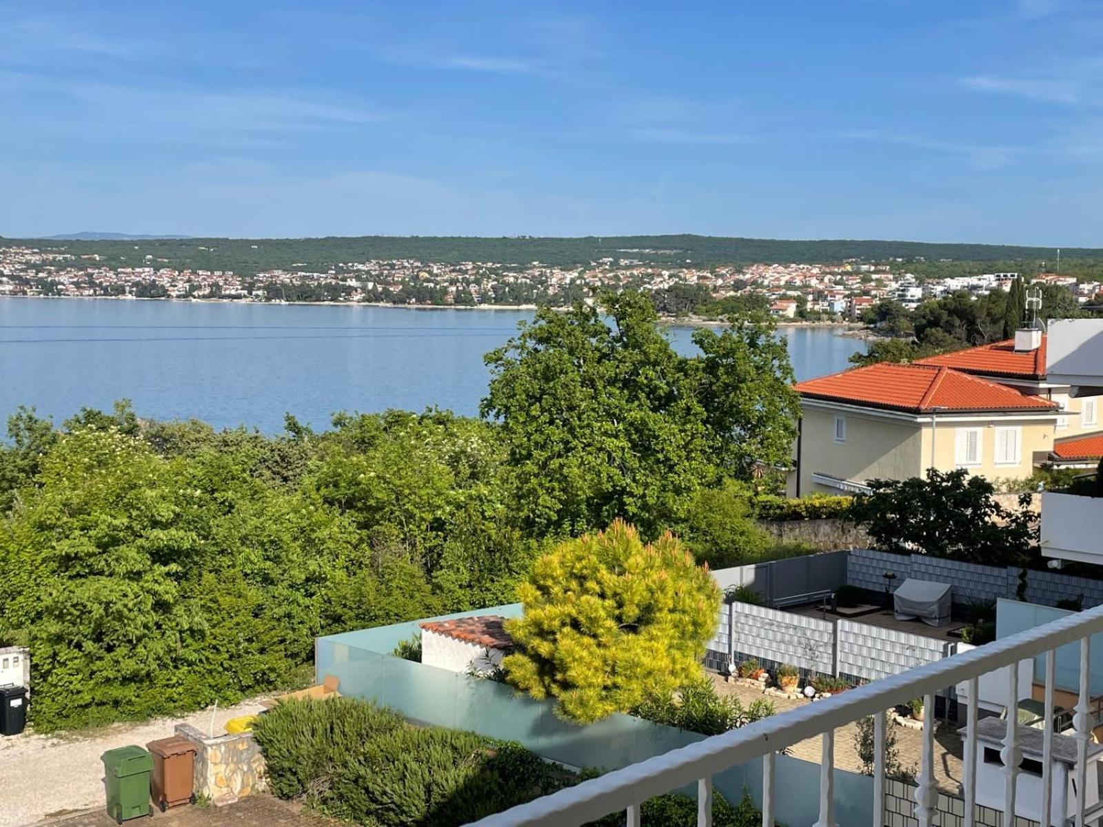 Appartamento Sea View By Moro Malinska Esterno foto